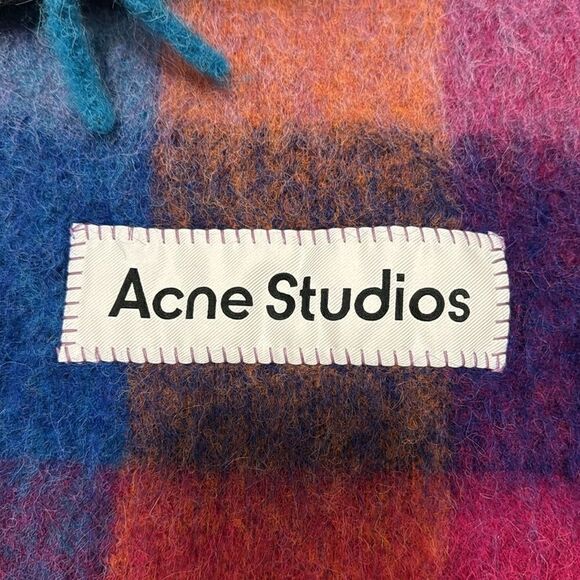 Acne Studio Rainbow Scarf NWT - Picture 2 of 8